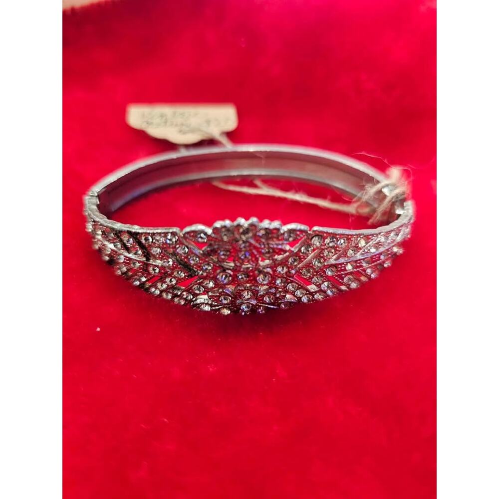 Vintage opera bracelet